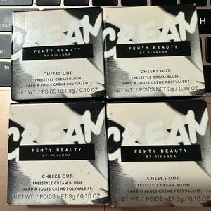 Cheeks out cream blush